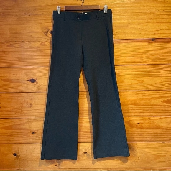 Betabrand Classic Dress Pant Bootcut Pull On Yoga Pant in Charcoal Grey Medium - Picture 3 of 10